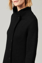 Carica l'immagine nel visualizzatore di Gallery, TRANSIT Cappotto lungo slim fit in maglia di lana cotta