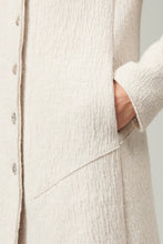 Carica l'immagine nel visualizzatore di Gallery, TRANSIT Cappotto lungo slim fit in maglia di lana cotta