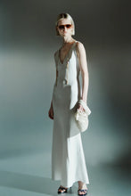 Load image into Gallery viewer, CIRCUS HOTEL ABITO LUNGO DETTAGLI ERGONOMICI