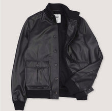 Load image into Gallery viewer, -VALSTA- Giubbotto   -VALSTAR -Valstarino in cervo con fodera in cashmere, loop su collo dietro. Black - Black  Prezzo normale
