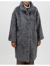 Load image into Gallery viewer, HERNO  CAPPOTTO IN CURLY FAUX FUR
