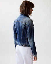 Carica l&#39;immagine nel visualizzatore di Gallery, GIUBBINO DENIM SHAFT
