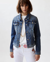 Carica l&#39;immagine nel visualizzatore di Gallery, GIUBBINO DENIM SHAFT
