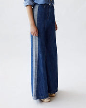 Carica l&#39;immagine nel visualizzatore di Gallery, JAPAN DENIM SHAFT
