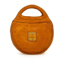Carica l&#39;immagine nel visualizzatore di Gallery, CAMPOMAGGI Edera Borsa a mano piccola &quot;Edera&quot; in pelle intrecciata gialla
